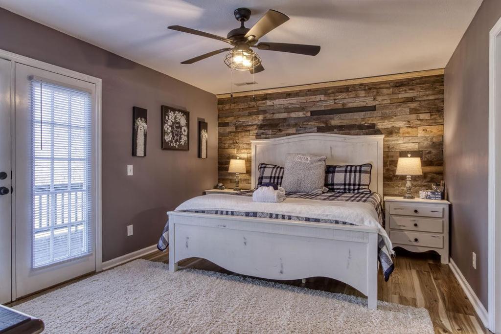 The Mason Jar, Hot Tub, Wifi, 1089 Free Tickets Each Paid Day, Dollywood And More! Pigeon Forge Zewnętrze zdjęcie