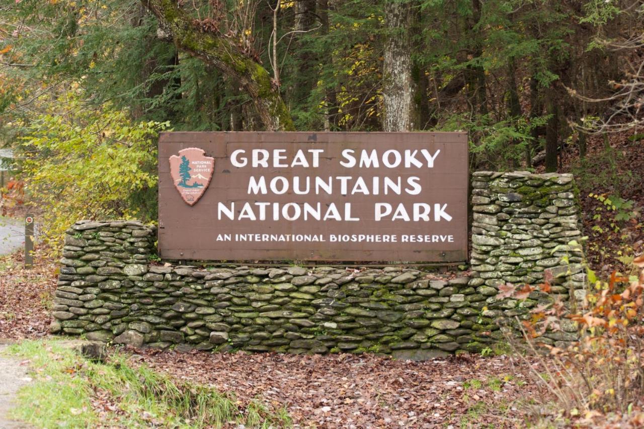 The Mason Jar, Hot Tub, Wifi, 1089 Free Tickets Each Paid Day, Dollywood And More! Pigeon Forge Zewnętrze zdjęcie